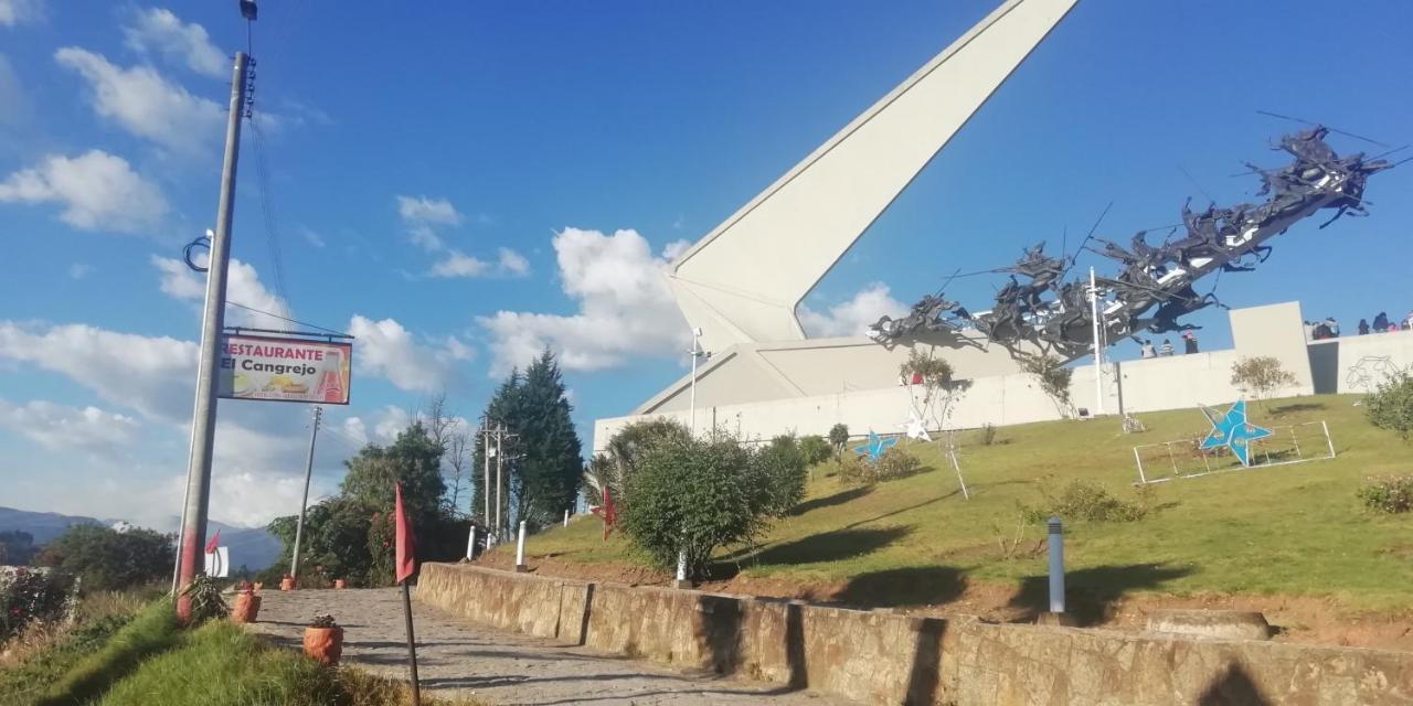 Hotel El Cangrejo Paipa Esterno foto
